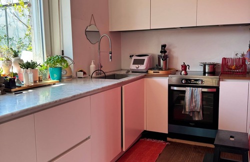 Chinatown Apartment | A terrace in Milan Sarpi
