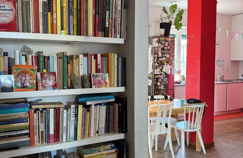Chinatown Apartment | A terrace in Milan Sarpi