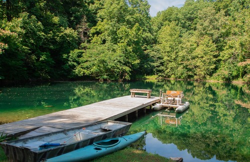 Linden Cabin | A Touch of Heaven. Family friendly. Fishing and nature galore.