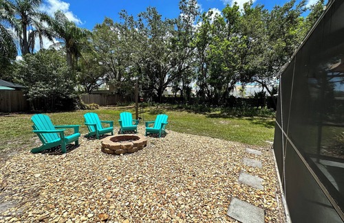 Sarasota House | A Whale of a Good Time!