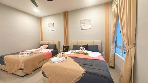Tebrau House | A27 Royal Dato Onn 2 Party House Corner Lot