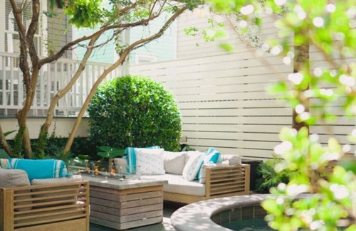 Cannonborough Elliotborough House | A3 at Saint Philip Square, One Block to King, Spacious Historic Stay