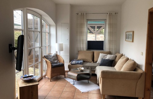 Ostseebad Wustrow Apartment | Aalhaus Wustrow apartment to the courtyard 900m to the beach