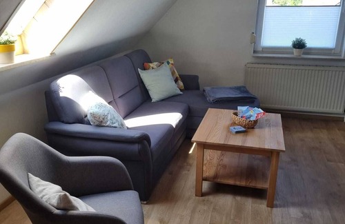 Dorum Apartment | Ab "anne Küste"! Fewo in 1. Etage Eines Zweifamilienhauses, Zentral Gelegen