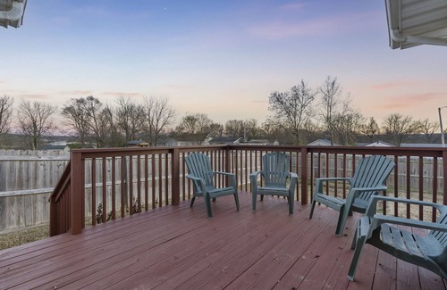 Downtown Branson Cottage | Abby's Place | Close to attractions