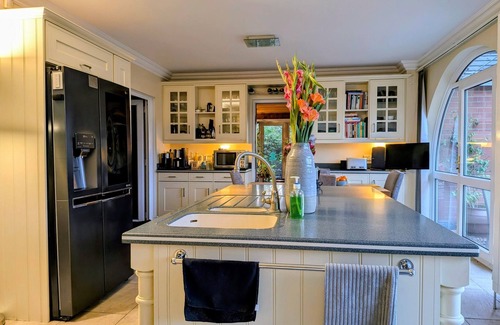 Goxhill Villa | Aberfall | Pool Hot Tub Saunas Gym Cinema Grounds