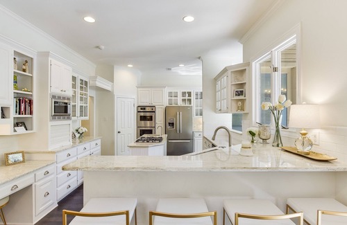 Austin House | Above Austin Country Club I Pool&Spa I Game Room I Luxury Services