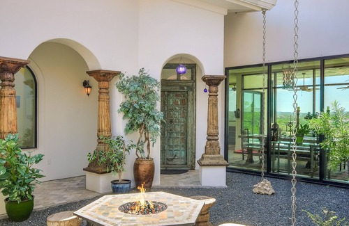 Peyton Brook At Rob Roy House | Above Clifftop I Canyon Views | Modern Design I Plunge Pool I Casita