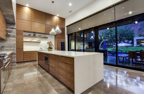 Austin House | Above Pinnacle I Modern Luxury | Pool&Spa | Casita I Events I Services