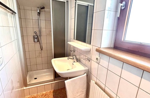 Steeg Bed & Breakfast | Abracadabra - House Wallis