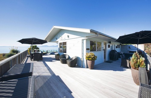 Ruby Bay House | Absolute Beachfront Oasis with Sea Views & Hot Tub