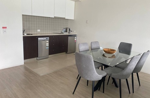 East Trinity Apartment | Absolute Waterfront Apartment