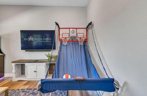 Hollister House | Absolutely Shore