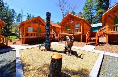 Ruidoso Cabin | AC-#3 Western Cabin: Walk to Shops and Dining in Ruidoso