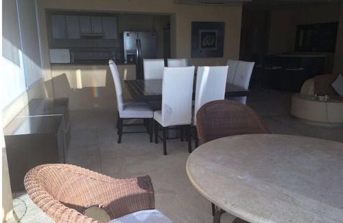 Palmira House | Acapulco Vacation Department