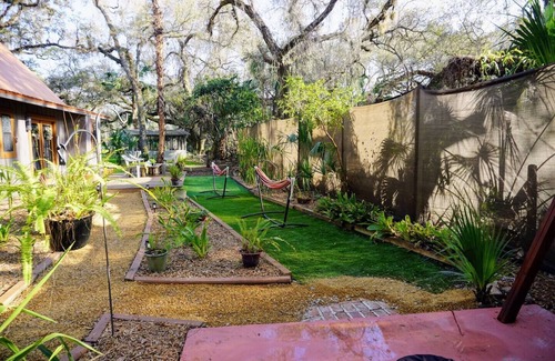 Hernando Cabin | Access to secret spring, free canoes. Nature Lovers paradise!