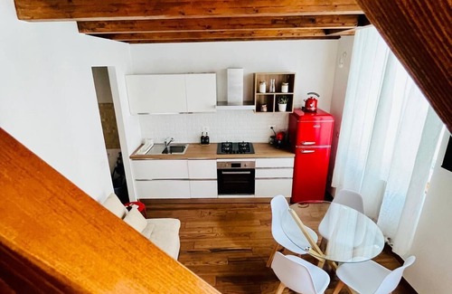 Livorno Apartment | Accogliente appartamento nel cuore di Livorno, 3 minuti dai traghetti!