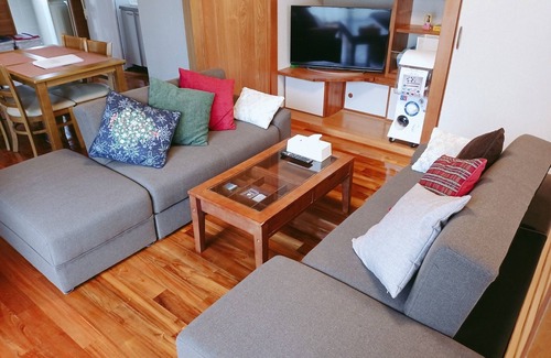 Okinawa House | Accommodates up to 11 people Detached house in p/Nanjo Okinawa