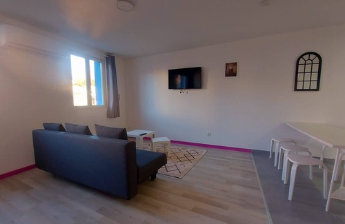 Lourdes Apartment | Accommodation in Le Bourg " appartement Fuchsia" in Lourdes (max 6 pers.)