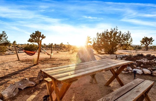 Yucca Valley Other | Accommodation ∙ 3 bedrooms ∙ 6 guests