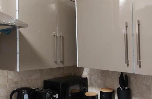 Accrington House | Accrington - House - Sleeps 10 - Garden