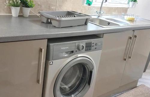 Accrington House | Accrington - House - Sleeps 10 - Garden