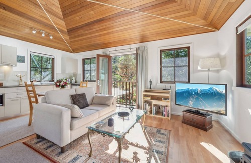 Blackheath Apartment | Acer Corner in Blackheath