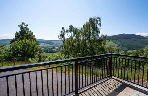 Lewiston House | Achmony Secluded Westend by Interhome