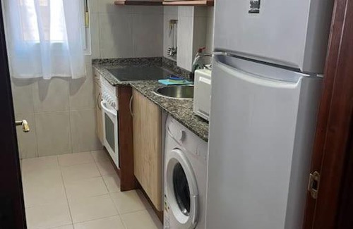 Distrito Llano Apartment | Acogedor y soleado apartamento recién amueblado en Gijón