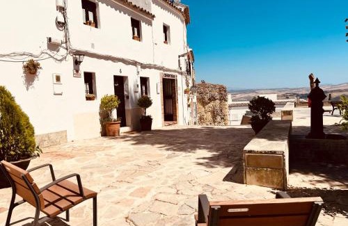 Olvera House | Acogedora Casa Rural en Olvera La Morada