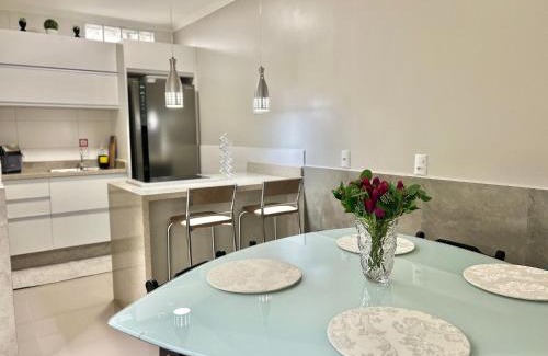 Governador Celso Ramos Apartment | Aconchegante! Apto à 250 metros do mar! ZU01H