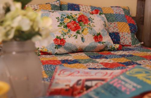 Canton House | Acorn Hideaways Canton Charming Pioneer Suite 1890's General Store