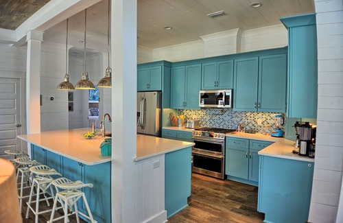 Crystal Shores House | ACROSS Str. BEACH! Golf Cart+CHILL PILL+PrivPool+6 King suites+Free Chair Srvc 6