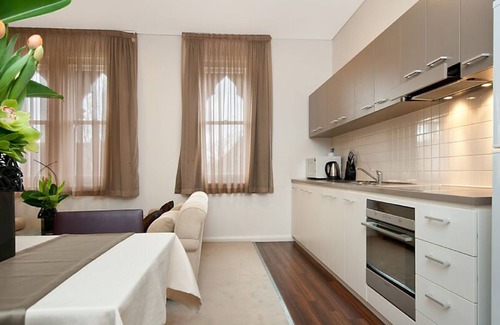 Adelaide Central Business District Hotel | Adabco Boutique Hotel