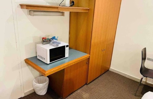 Adelaide Central Business District Apartment | Adelaide City Studio No 438 – Feel at Home in the Heart of Adelaide