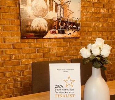 North Adelaide Apartment | Adelaide Style Accommodation-Getaway in North Adelaide- close to city