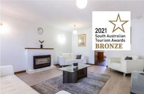 North Adelaide Apartment | Adelaide Style Accommodation-Getaway in North Adelaide- close to city