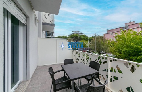 Jesolo Apartment | < Adele >/50 mt from the sea!