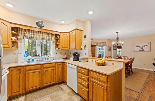 Fort Ann House | Adirondack Lakefront home with private dock