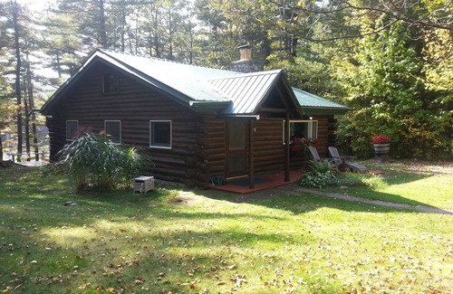Owls Head Cabin | Adirondack Lakeside Log Cabin With Mountain Views