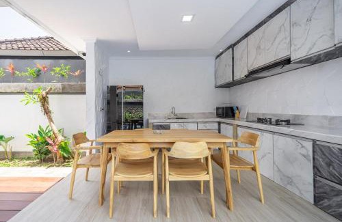 Padonan House | Aditya Villa