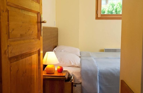Saint-Jean-d'Arves Apartment | Adonis Residence Fontaine du Roi * - 3 Rooms Cabin 8 People