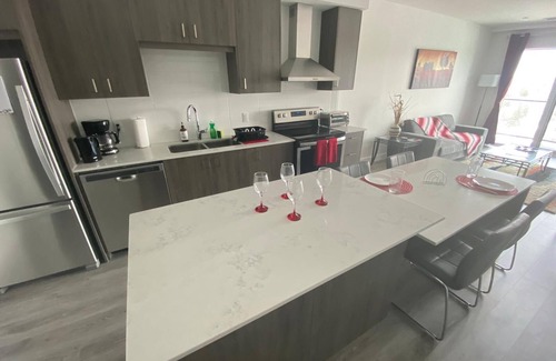 Cambridge Condo | Adorable 2 bedroom 2 bathroom condo