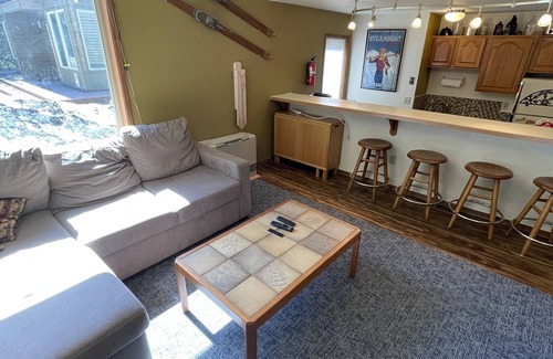 Alyeska Condo | Adorable, Affordable and easy access to ski area