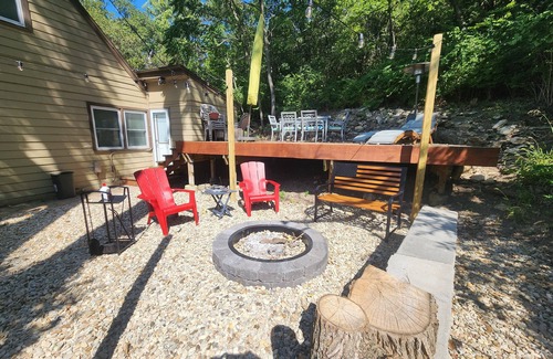 Manhattan House | Adorable & Charming Single-Family Home!