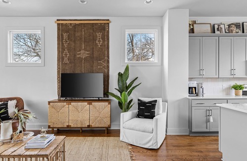 Nashville House | Adorable East Nashville - Quick access to downtown! 2 bed/2.5 Bath