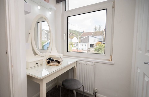 Glyncorrwg House | Adorable House: Afan Forest Park - STAE-Homes