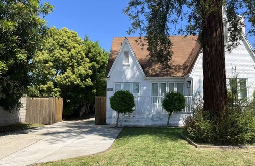 San Gabriel Apartment | Adorable studio with AC in San Gabriel