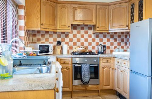 Carlisle Apartment | Adrian House, near Hospital, easy parking + garden