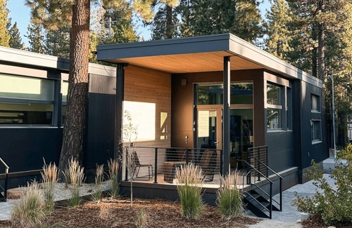 Truckee Cabin | Adventure Cabin 47 (pet friendly) - Luxurious Adventure Cabin